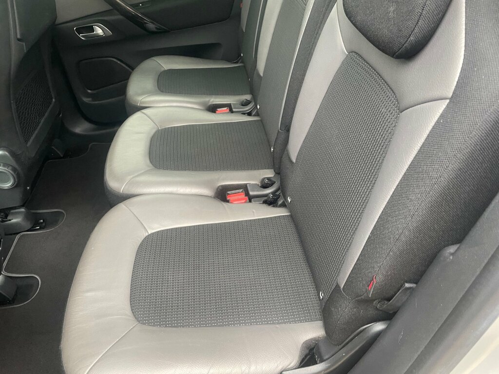 Citroen Grand C4 Picasso 1.6 Bluehdi Flair Eat6 #30