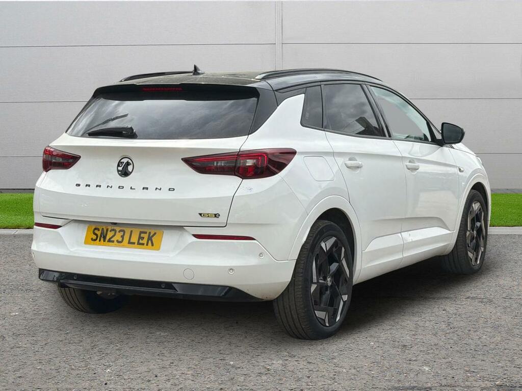Vauxhall Grandland 1.6 14.2Kwh Gse Awd Euro 6 Ss SN23LEK White #5