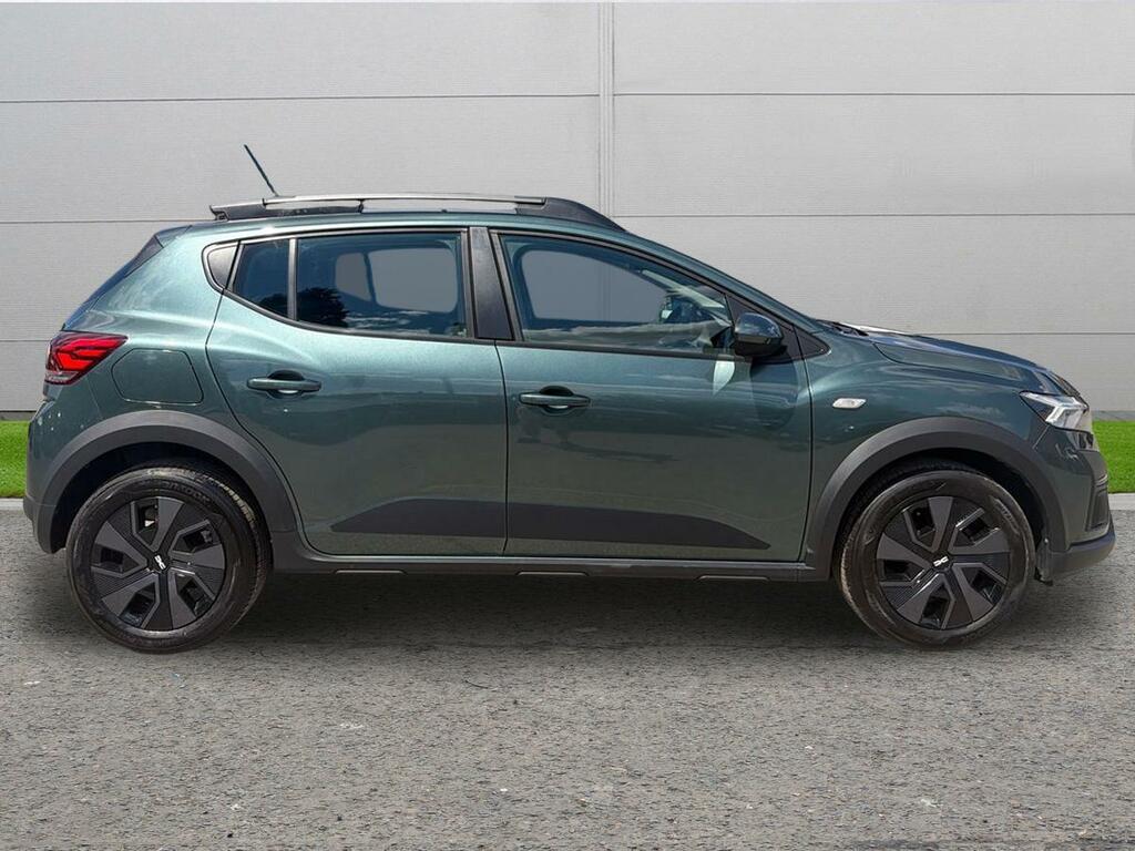 Dacia Sandero Stepway 1.0 Tce Expression Euro 6 Ss NU25ZFT Green #4