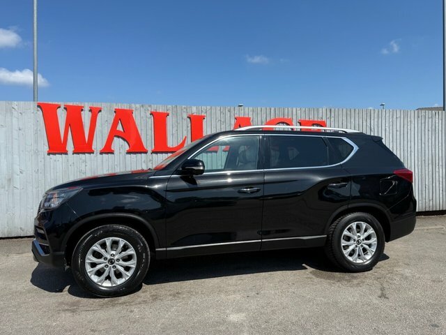 SsangYong Rexton Suv Black