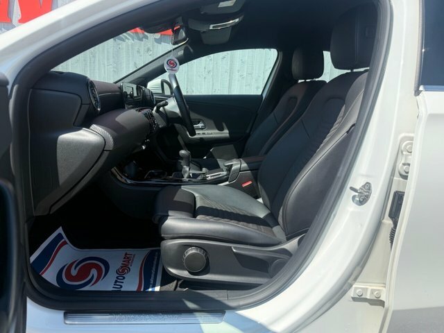 Mercedes-Benz A Class A 180 Se YP70UMA White #2