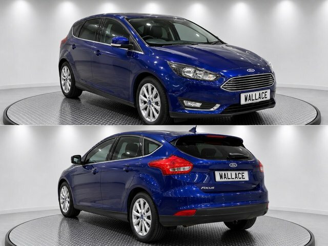 Ford Focus Hatchback EK17VXU Blue