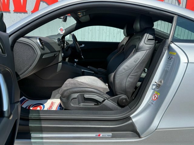 Audi TT Coupe BG13WFP Silver #2