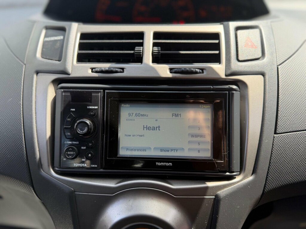 Toyota Yaris Hatchback Grey #27