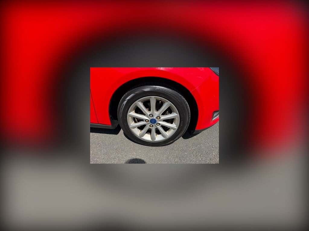 Ford Focus Titanium Red #2