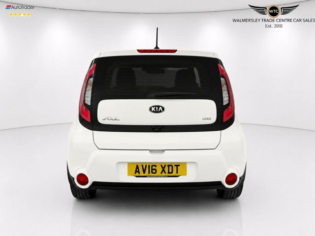 Kia Soul Crdi Connect Suv White #5