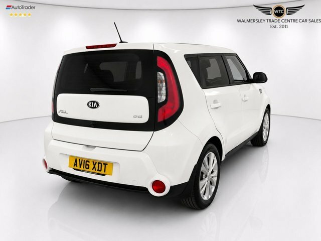 Kia Soul Crdi Connect Suv White #6