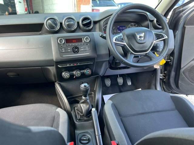 Dacia Duster Sce Essential Suv Grey #4