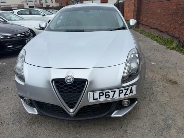 Alfa Romeo Giulietta 1.6 Jtdm-2 Tecnica Tct Euro 6 Ss Grey #2