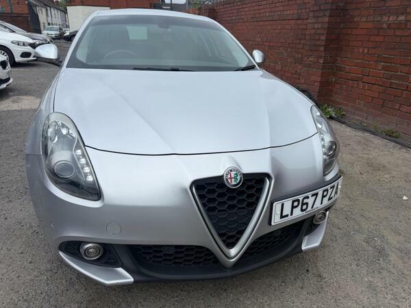 Alfa Romeo Giulietta 1.6 Jtdm-2 Tecnica Tct Euro 6 Ss Grey #3
