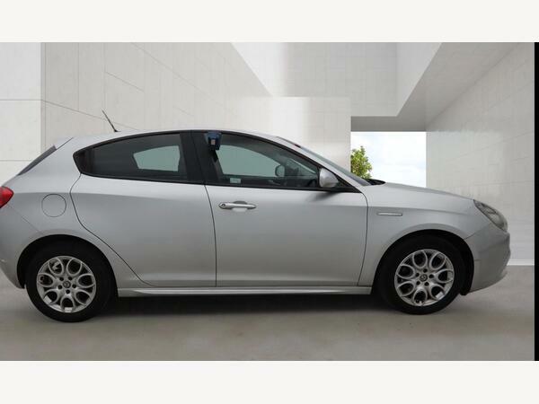 Alfa Romeo Giulietta 1.6 Jtdm-2 Tecnica Tct Euro 6 Ss Grey #3