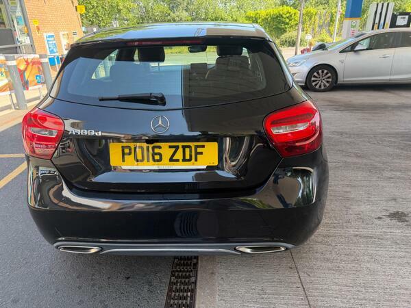 Mercedes-Benz A Class 1.5 A180d Sport Euro 6 Ss Black #5