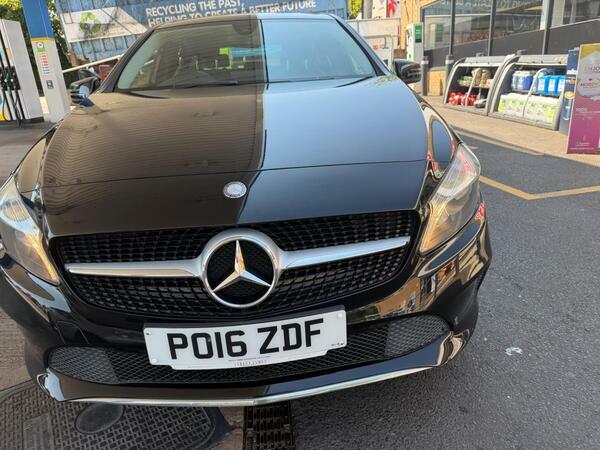Mercedes-Benz A Class 1.5 A180d Sport Euro 6 Ss Black