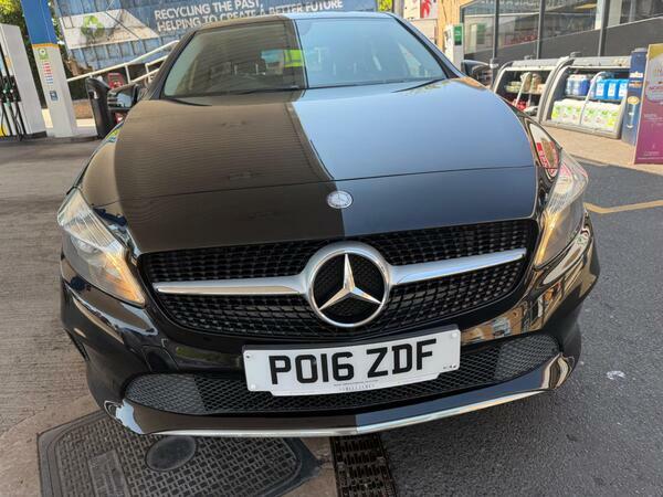Mercedes-Benz A Class 1.5 A180d Sport Euro 6 Ss Black #6