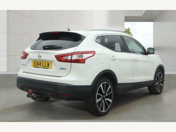 Nissan Qashqai 1.6 Dci Tekna Xtron 2Wd Euro 5 Ss White #3