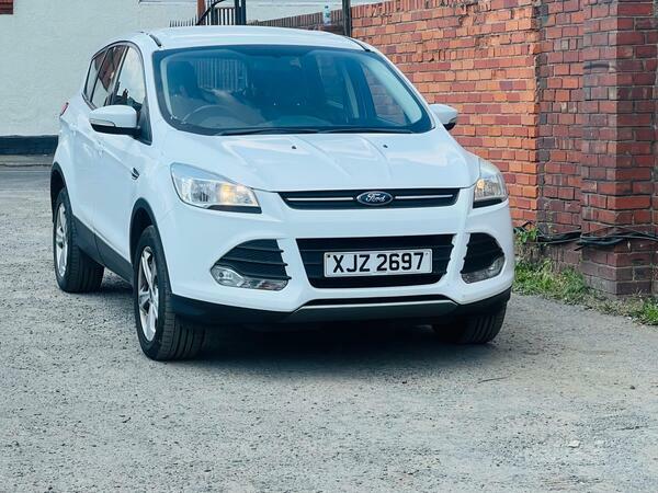 Ford Kuga 2.0 Tdci Zetec Powershift Awd Euro 6 Ss White #6