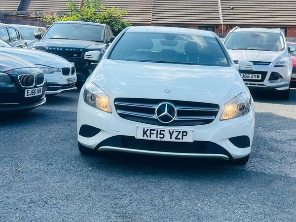 Mercedes-Benz A Class 1.5 A180 Cdi Sport Edition 7G-dct Euro 5 Ss KF15YZP White #3