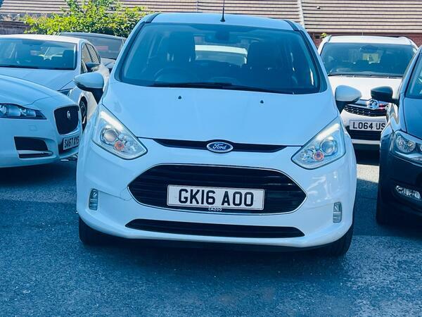 Ford B-Max 1.6 Titanium Powershift Euro 5 White #2