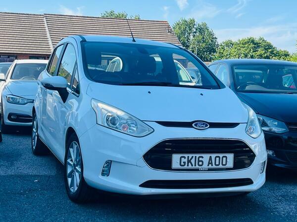 Ford B-Max 1.6 Titanium Powershift Euro 5 White #4