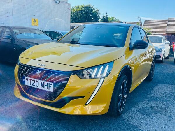 Peugeot 208 1.2 Puretech Gt Line Eat Euro 6 Ss Yellow #3