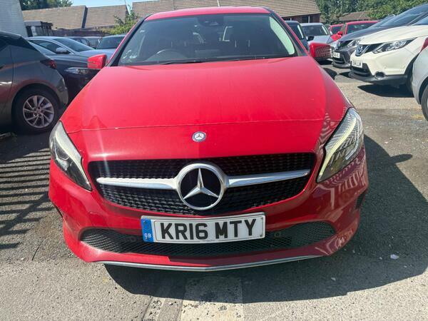 Mercedes-Benz A Class 2.1 A200d Sport Premium 7G-dct Euro 6 Ss Red #2
