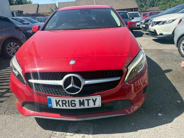 Mercedes-Benz A Class 2.1 A200d Sport Premium 7G-dct Euro 6 Ss Red #3