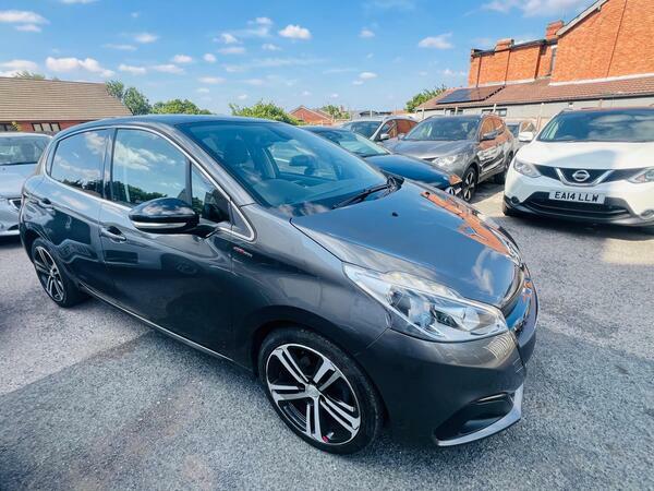 Peugeot 208 Active Grey #9