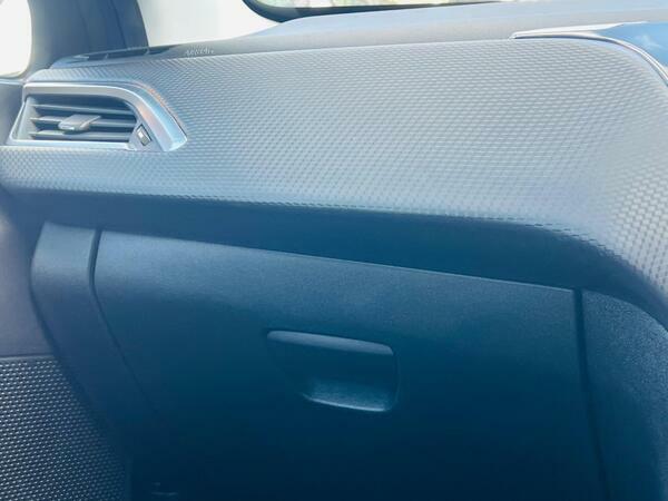 Peugeot 208 Active Grey #26