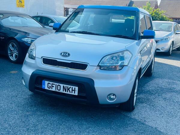 Kia Soul 1.6 Crdi 2 Euro 4 Silver #2