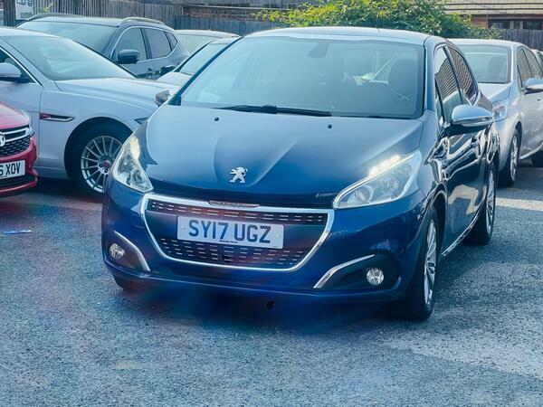Peugeot 208 1.2 Puretech Allure Euro 6 Blue #2