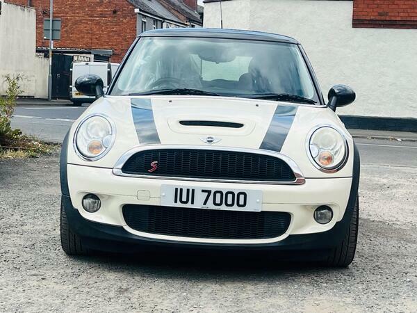 Mini Hatch 1.6 Cooper S Euro 5 White #6