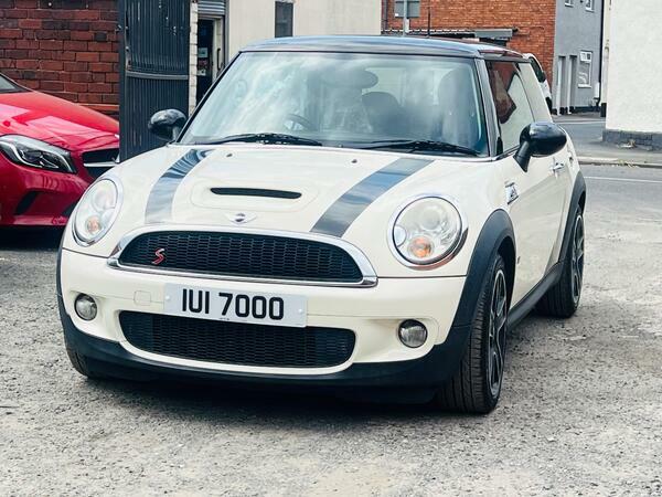 Mini Hatch 1.6 Cooper S Euro 5 White #2