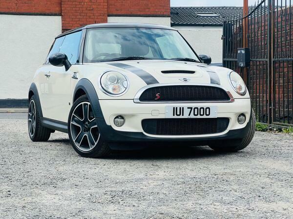 Mini Hatch 1.6 Cooper S Euro 5 White