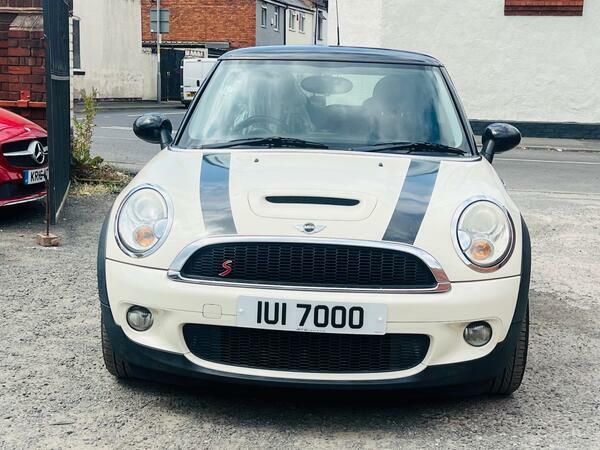 Mini Hatch 1.6 Cooper S Euro 5 White #3
