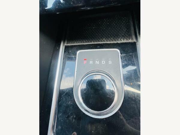 Jaguar F-Pace 2.0 R-sport Awd 178 Bhp Black #34