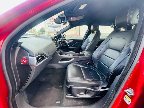 Jaguar F-Pace 2.0 R-sport Awd 178 Bhp Black #27