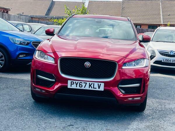 Jaguar F-Pace 2.0 R-sport Awd 178 Bhp Black #16
