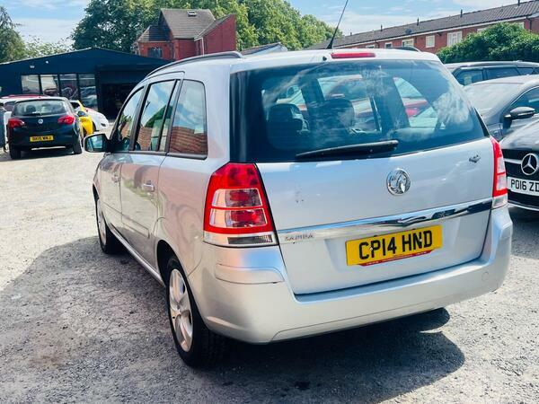 Vauxhall Zafira Mpv Grey #17