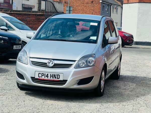 Vauxhall Zafira 1.8 16V Exclusiv Euro 5 Silver #2