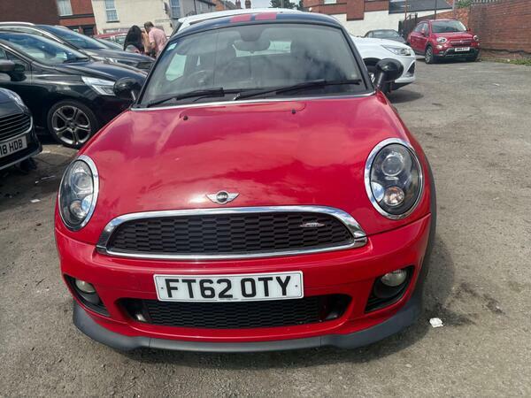 Mini Coupe 1.6 Cooper Euro 5 Ss Red