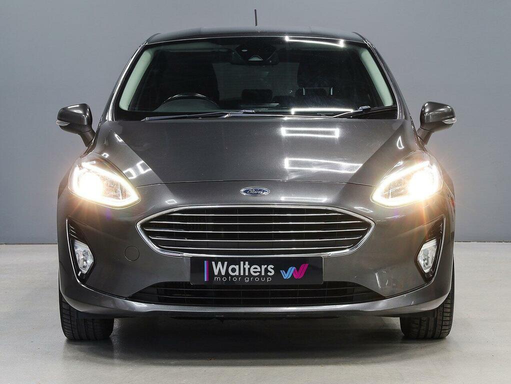 Ford Fiesta Ecoboost Titanium Hatchback Grey