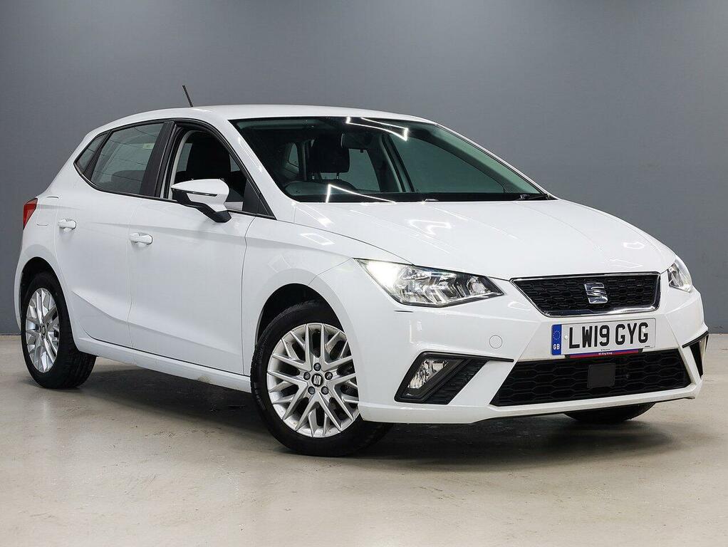 Seat Ibiza Mpi Se Technology Hatchback LW19GYG White #2