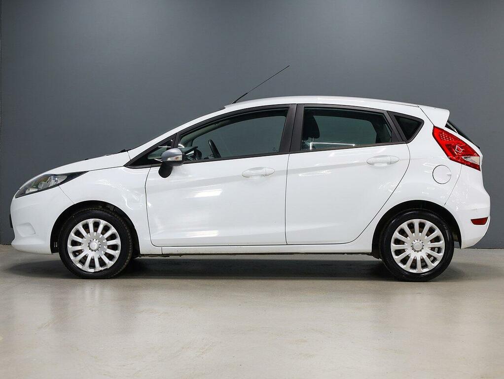 Ford Fiesta Edge Hatchback OU62YKV White #6