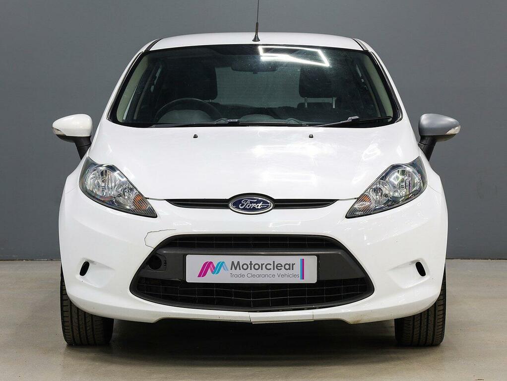 Ford Fiesta Edge Hatchback White