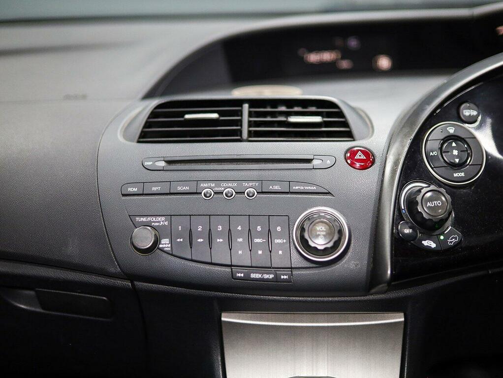 Honda Civic I-vtec Sport Hatchback Black #4