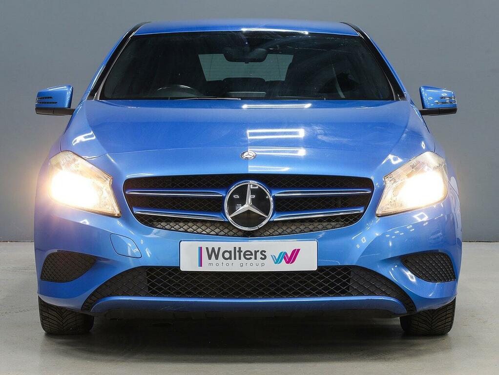 Mercedes-Benz A Class A180 Cdi Se Hatchback Blue