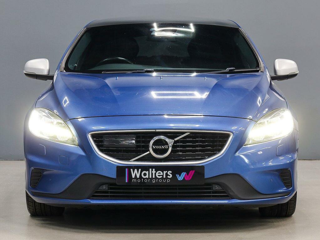 Volvo V40 T3 Gpf R-design Pro Hatchback Blue