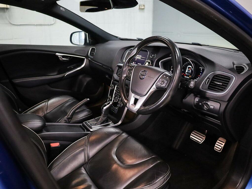 Volvo V40 T3 Gpf R-design Pro Hatchback AP18AUO Blue #3
