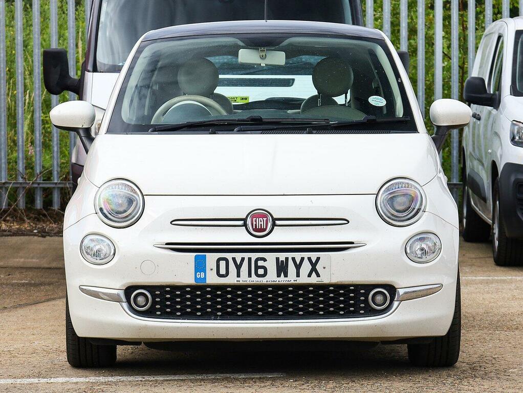 Fiat 500 Lounge Hatchback White