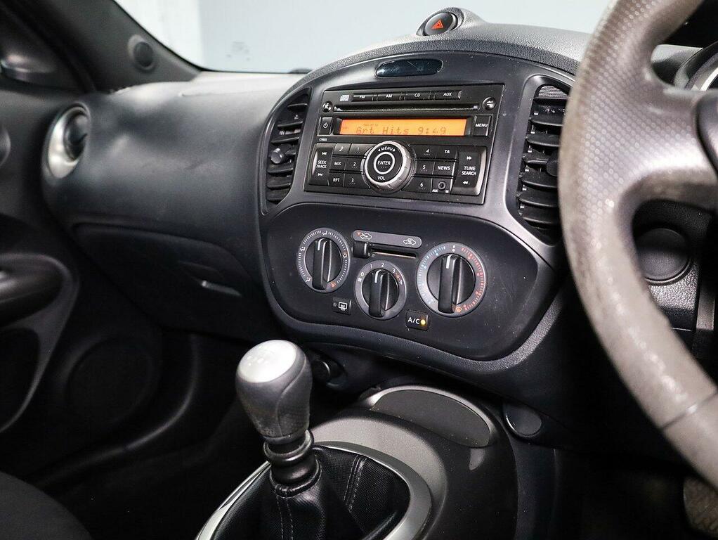 Nissan Juke Dci Visia Suv White #4